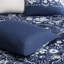 Édredon bleu marine céleste double / grand - avec traitement et accents floraux pour lit avec détails en étoile