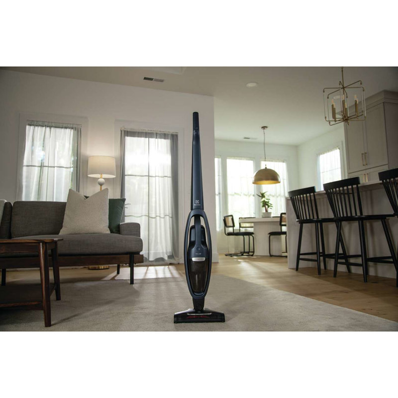 Electrolux WellQ7™ Cordless 2-in-1 Stick Vacuum, Indigo Blue