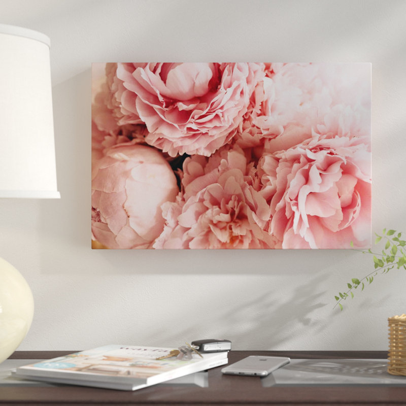 «Blush Peony», impression sur toile, H 12 po x l 18 po x P 1,5 po, Pas de tapis, Toile tendue