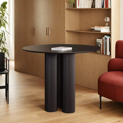 Modern Simple High-quality Rock Slab Round Table