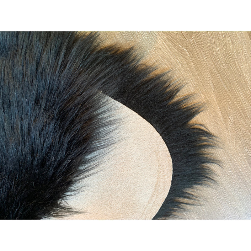 Mar Vista Faux Sheepskin Indoor Rug, Oval 8'6" x 11'6"