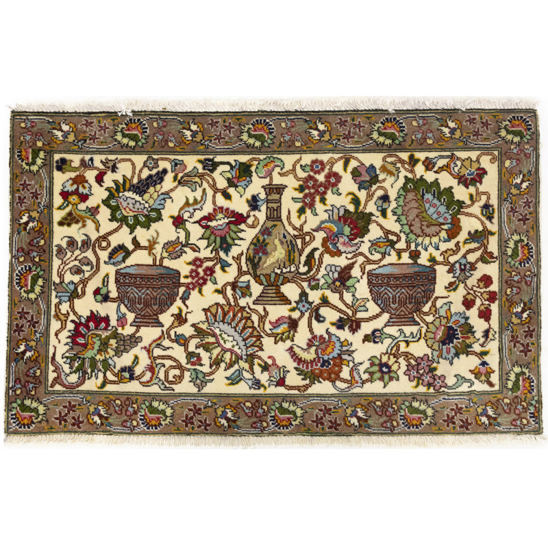 Tapis oriental crème à motif floral 2 x 3 pi