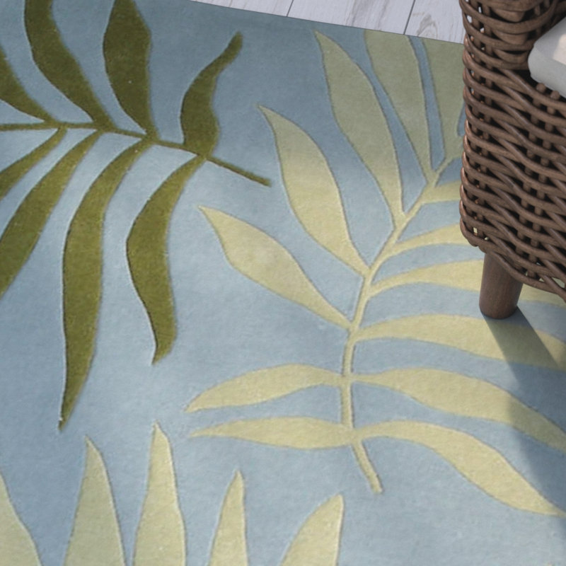 Luckey Hand Tufted Wool Floral Rug, Rectangle 5' x 8'