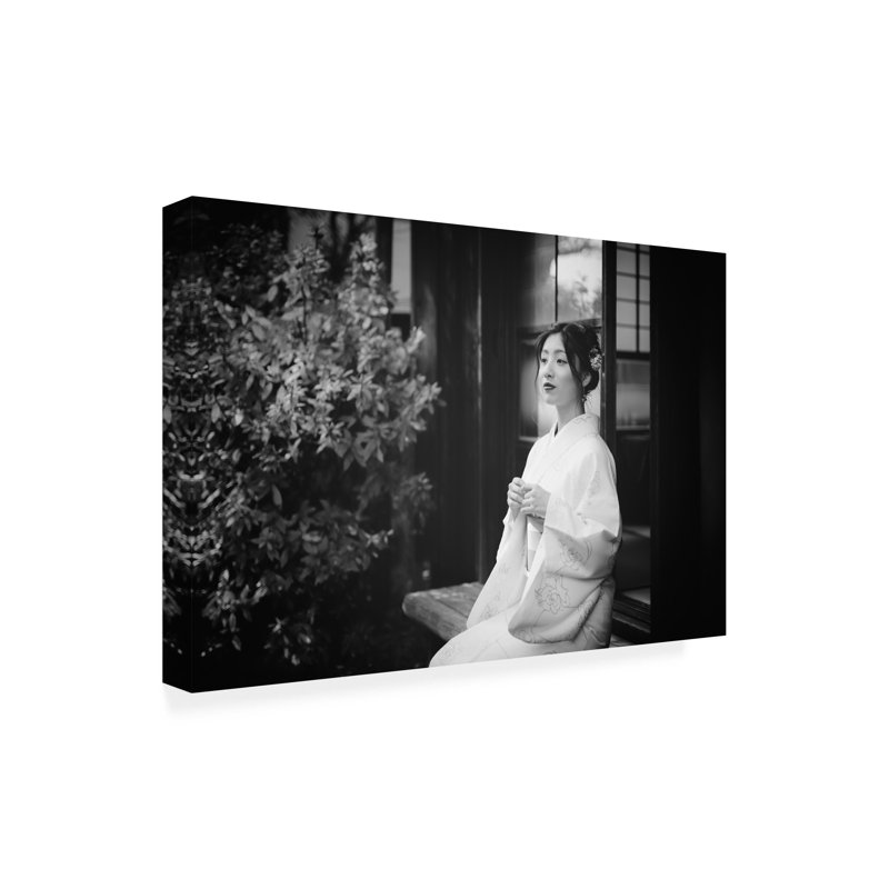 Nobu Ishijima  Risa Canvas Art, 16" H x 24" W