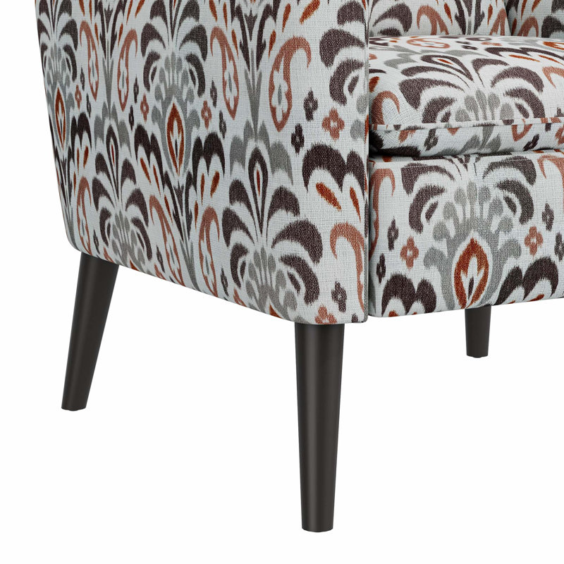 Élégante chaise d'appoint à motif damassé avec dossier uni et pieds en bois massif