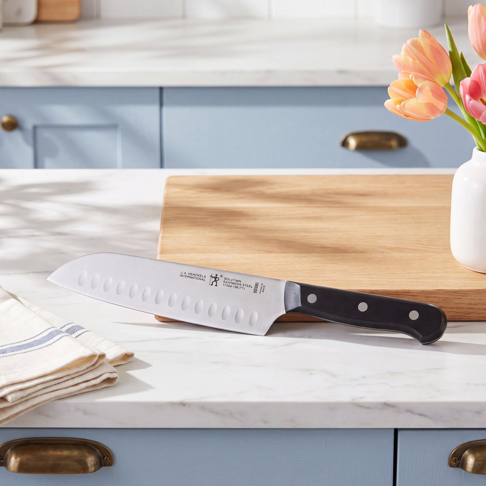 HENCKELS Solution 7" Hollow Edge Santoku Knife