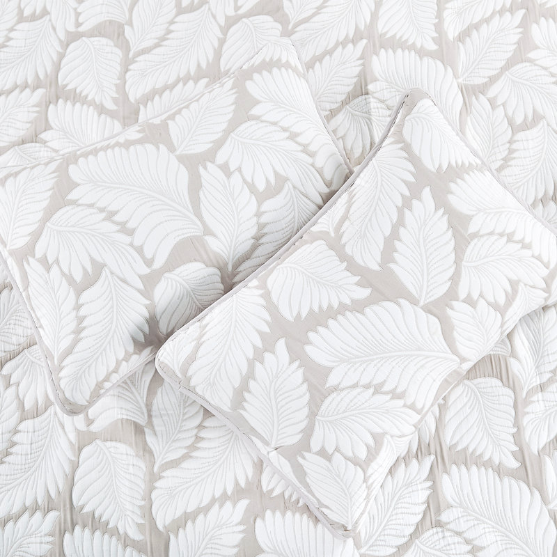 3 Piece Banana Leaf Quilt Set, King