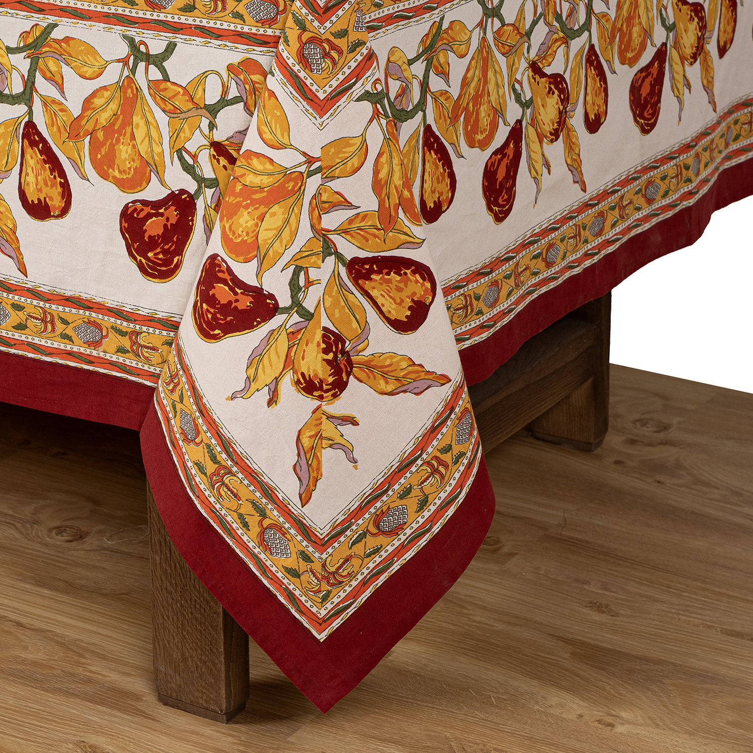 Carla Floral Tablecloth, 142" x 71"
