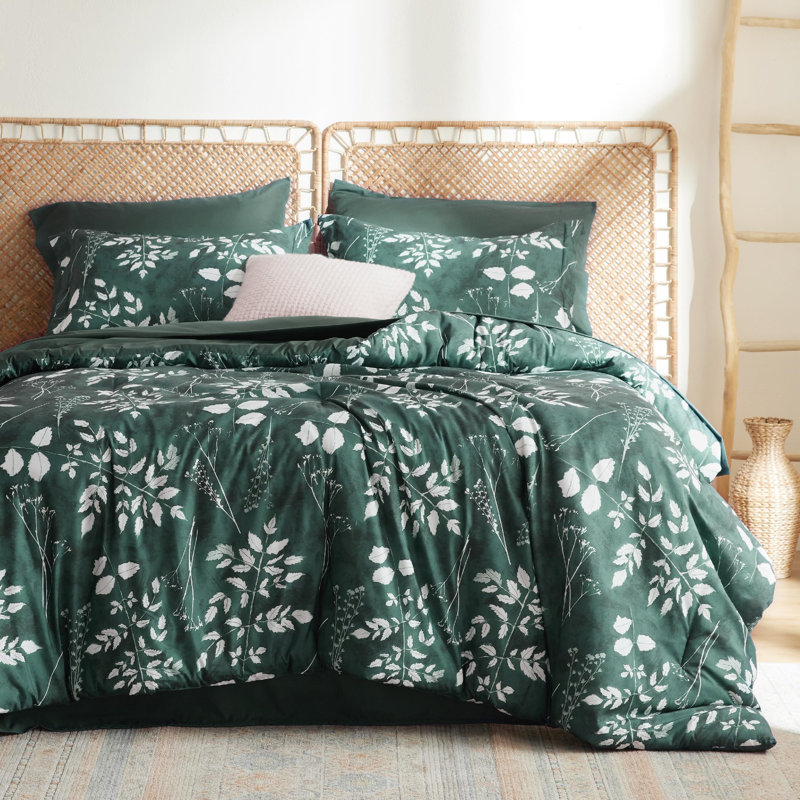 Bedsure Bed in a Bag - Reversible Flroal & Plant Pattern Printed with Comforters, Sheets, Pillowcases & Shams, 89GSM