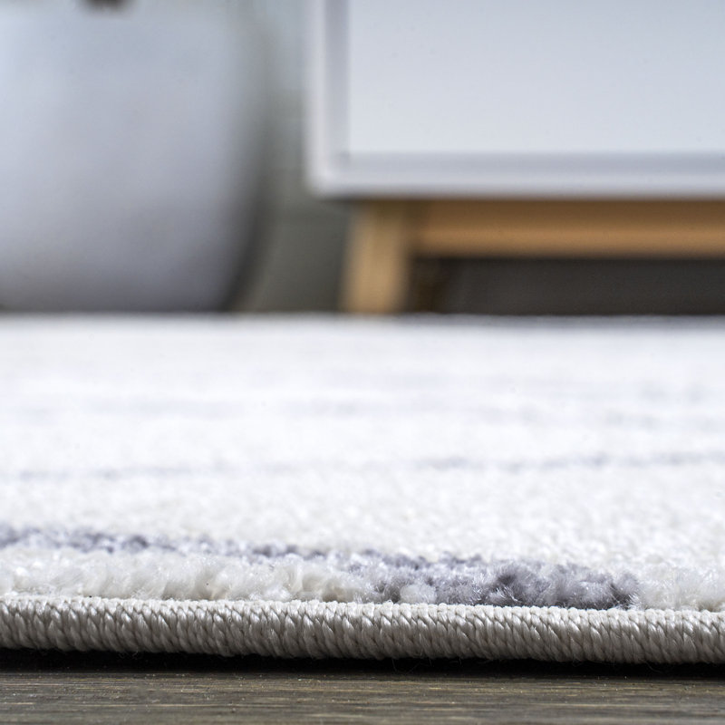 Aydan Moroccan Diamond Trellis Ivory/Gray Rug, Rectangle 5' x 8'