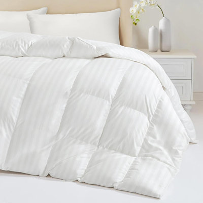Down Feather Fiber Comforter King Size  All Season Luxury Hotel Duvet Insert Medium Warmth 750+ Fill Power Fluffy Premium Comforter With 8 Corner Tabs Cotton Cover