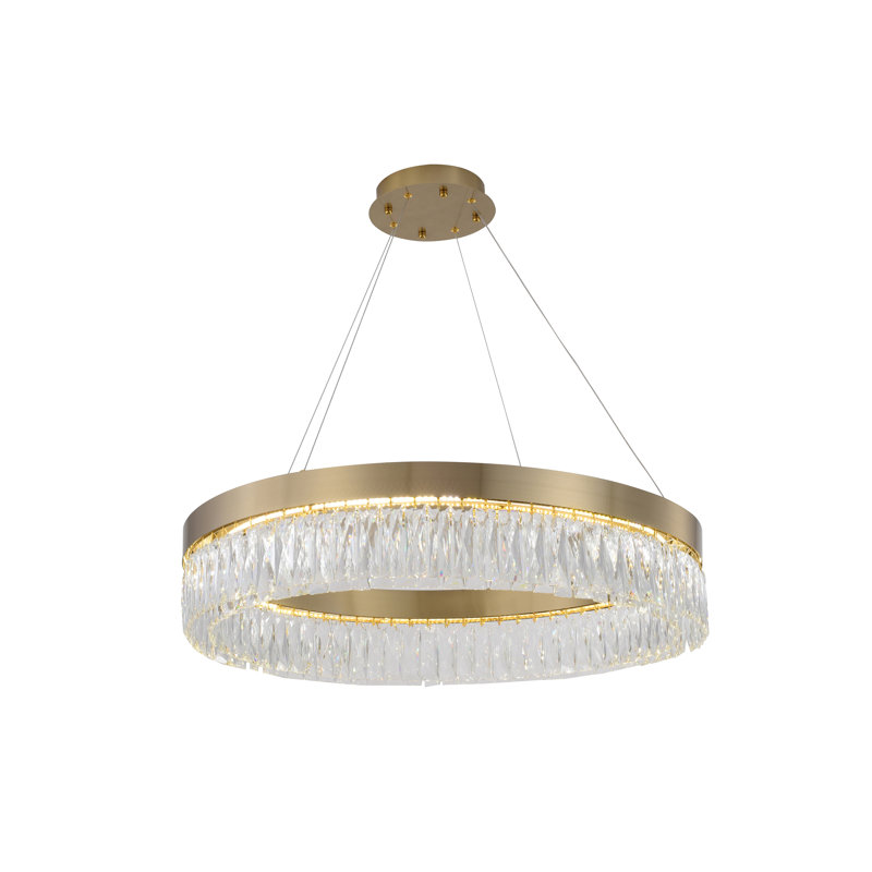 Ce lustre à DEL exquis possède une finition dorée. Le cadre est fabriqué en acier inoxydable dans une forme ronde, et il est livré avec des accents de cristal transparent. L'ampoule DEL est intégrée au cadre. Les liens de cordon réglables rendent