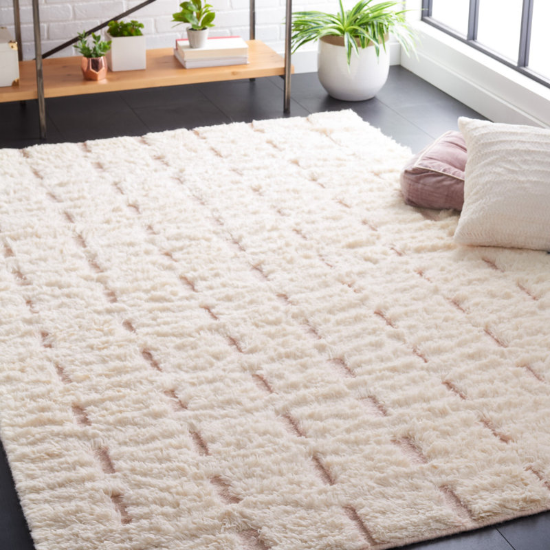 Tapis rayé à tissage plat Stephane rose / ivoire, Rectangle de 5 pi x 8 pi
