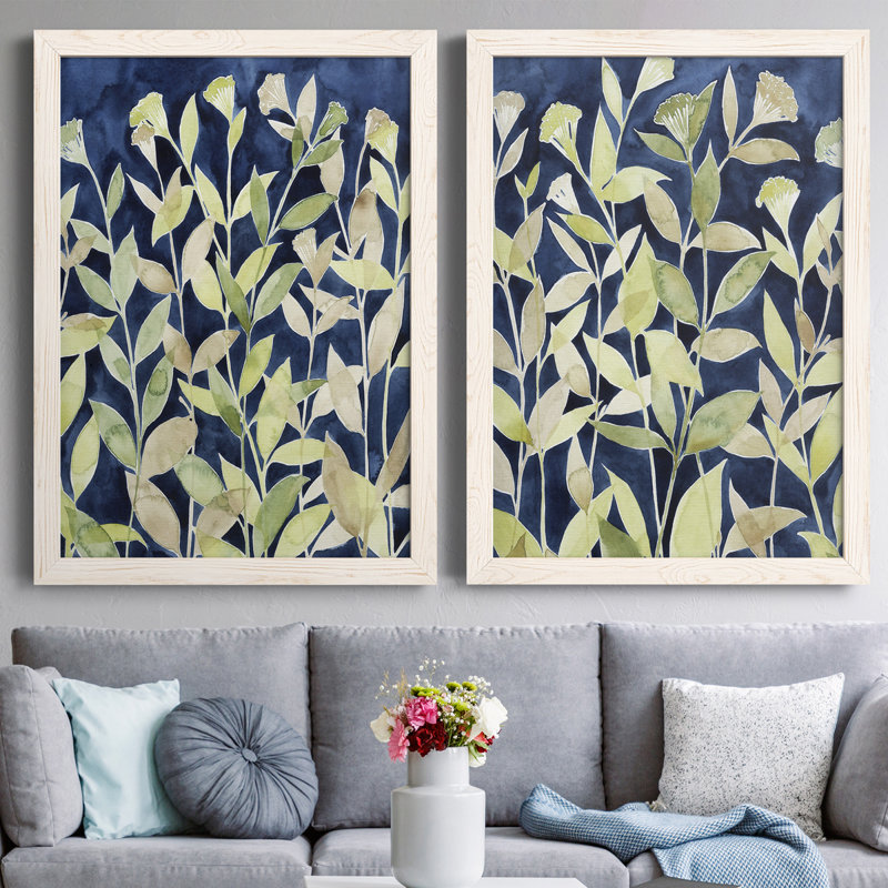 Indigo Blooming Night I, toile encadrée de qualité supérieure - prête à être accrochée, H 43,5 po x l 31,5 po x P 1 po