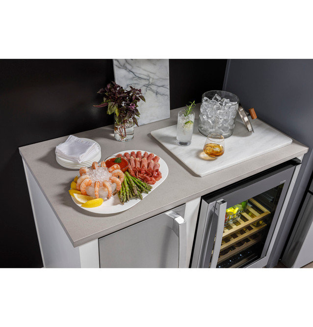 15" Built-In Smart Clear Ice Maker