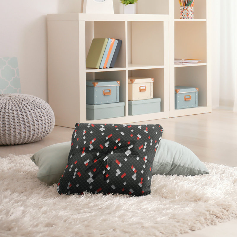 Coussin de plancher à échelle serpent, 26 po x 26 po, Noir / rouge