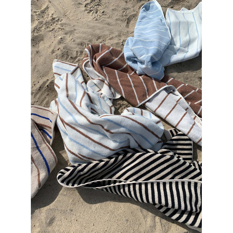 Raita Bath Towel, Cloud/Caramel