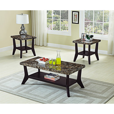 Ensemble de tables basses en bois