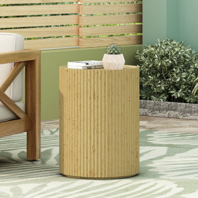 Table d'appoint brun antique, de forme cylindrique, de haute qualité, table d'aspect vieilli à la main en brun, texture semblable au bois, supporte les boissons et le décor, sans assemblage