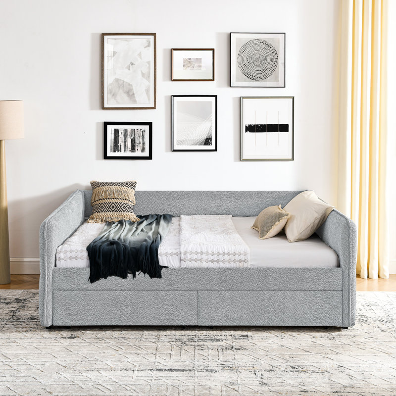 Très grand lit de jour à la mode avec lit gigogne et deux tiroirs en tissu bouclé gris Boucle, taille choix