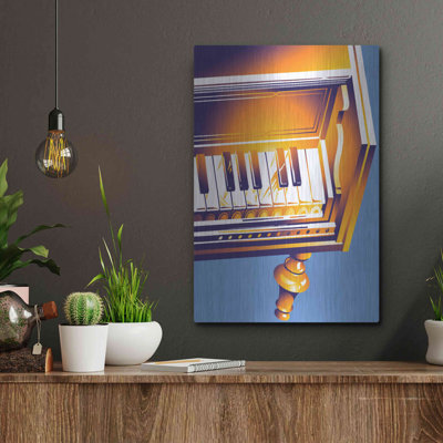«Old Piano» par David Chestnutt, art mural en métal