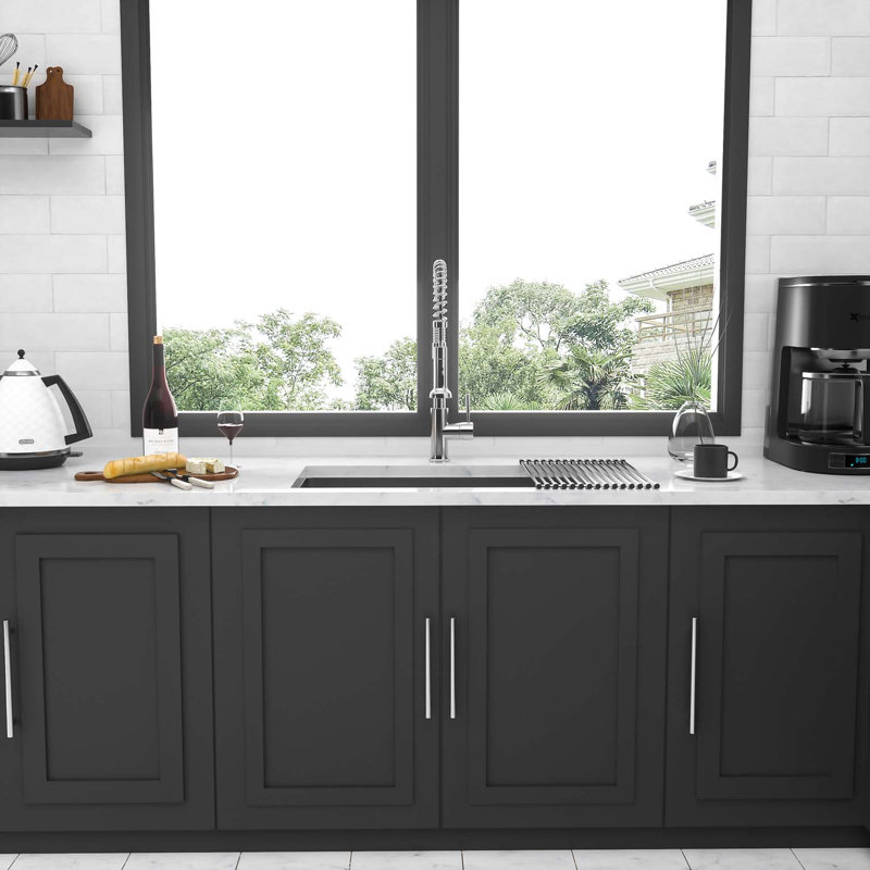 Évier de cuisine encastrable 32 po x 19 po à cuve profonde simple de calibre 16