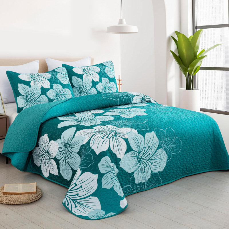 3 Piece Botanical Floral Quilt Set  with Pillow Shams Soft Lightweight Flower Bedding Set for All Season, Gradient Green