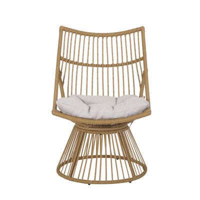 CHAISE ELAINE