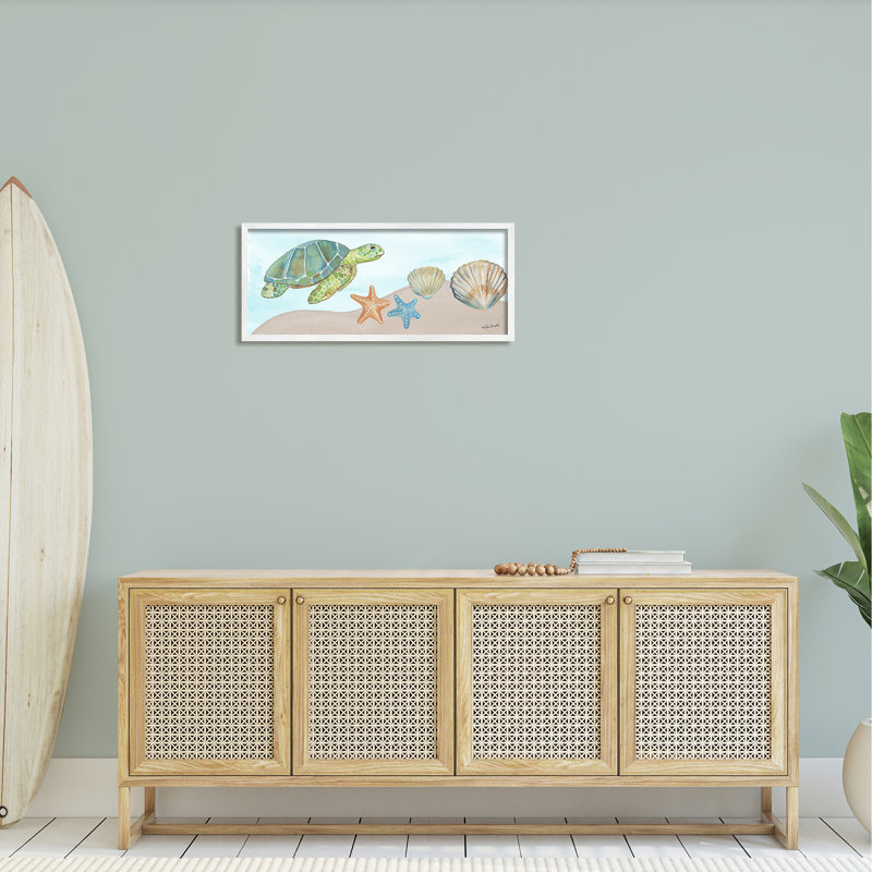 Tortue verte nageant sur une étoile de mer, H 13 po x l 30 po x P 1,5 po, Giclée encadrée blanc bord de mer