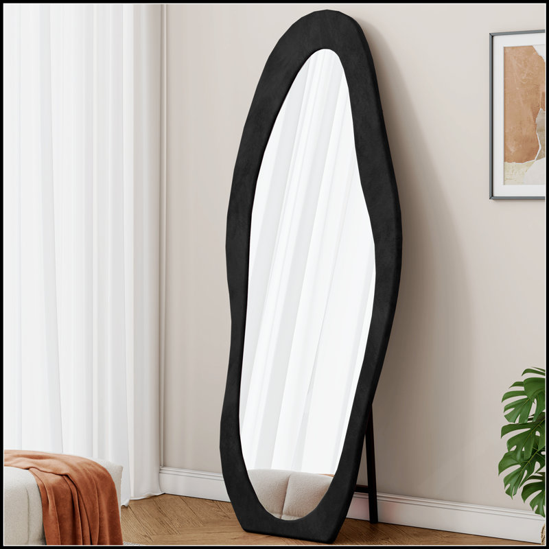 Miroir ondulé pleine longueur, cadre en bois enveloppé de flanelle, 63 x 24 pouces, debout ou mural pour un décor élégant