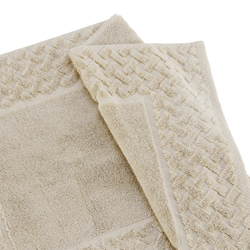 Trellis Cotton Bamboo Blend Invigorating Bath Mat, Oak