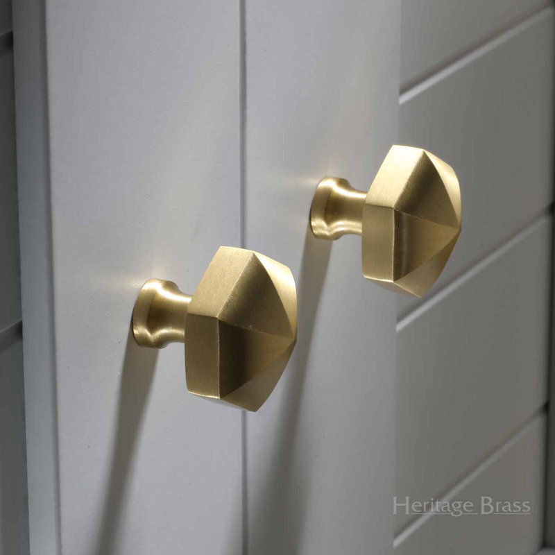 Heritage Brass Heritage Cabinet Knob Hexagon Design 32mm, Satin Brass