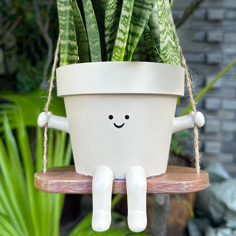 Mignon pot en résine avec drainage