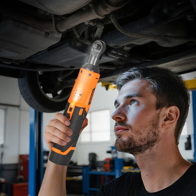 Clé à cliquet sans fil, entraînement de 3/8 po, 240 tr / min, couple jusqu'à 33 pi-lb, clé à cliquet électrique à piles avec deux piles de 2,0 Ah, chargeur, douilles, adaptateur et barre d'extension