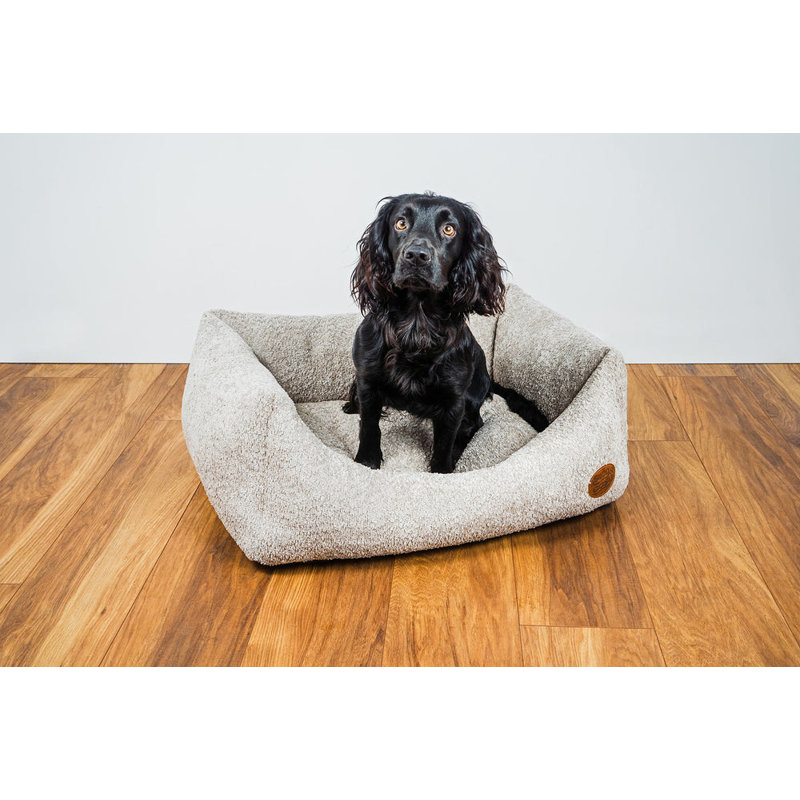 Cristina FAUX WOOL Pet Bed