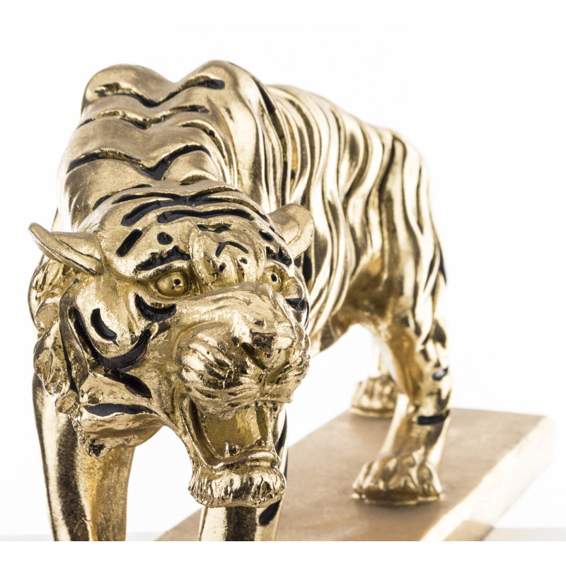 Alecs Animals Statue