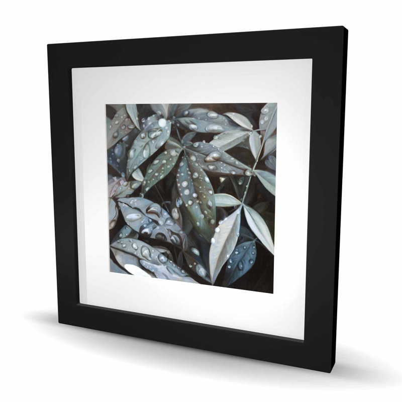 Feuilles après la pluie - imprimé floral hyperréaliste | Décoration intérieure, Noir, H 16 po x l 16 po