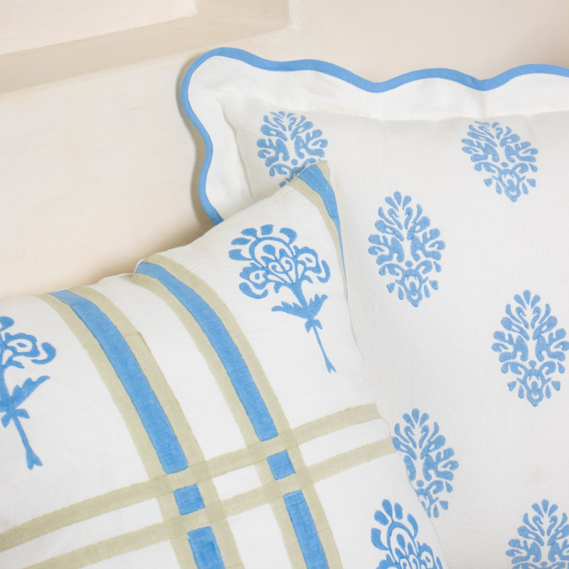 Nila - Linen Throw Pillow Cover
