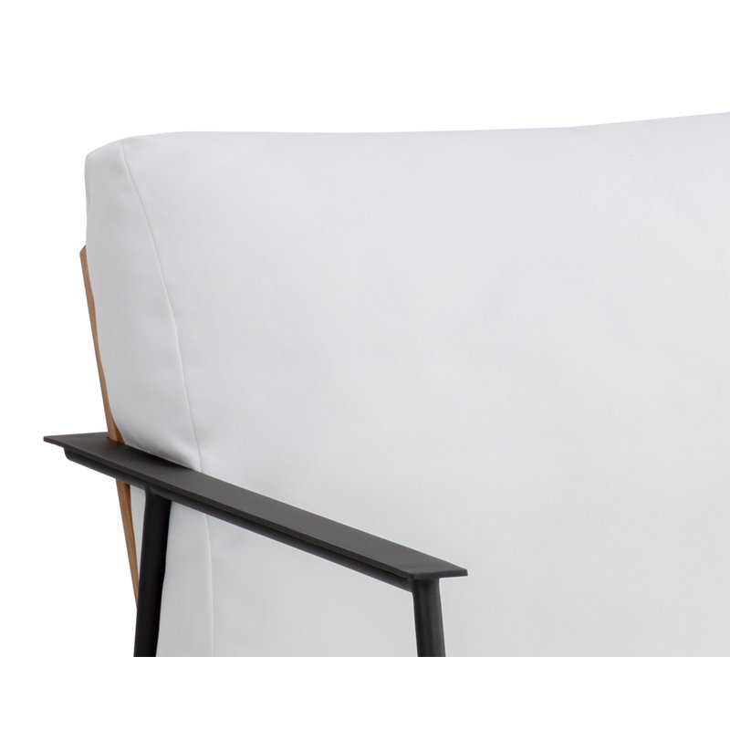 Outdoor Lounge Chair