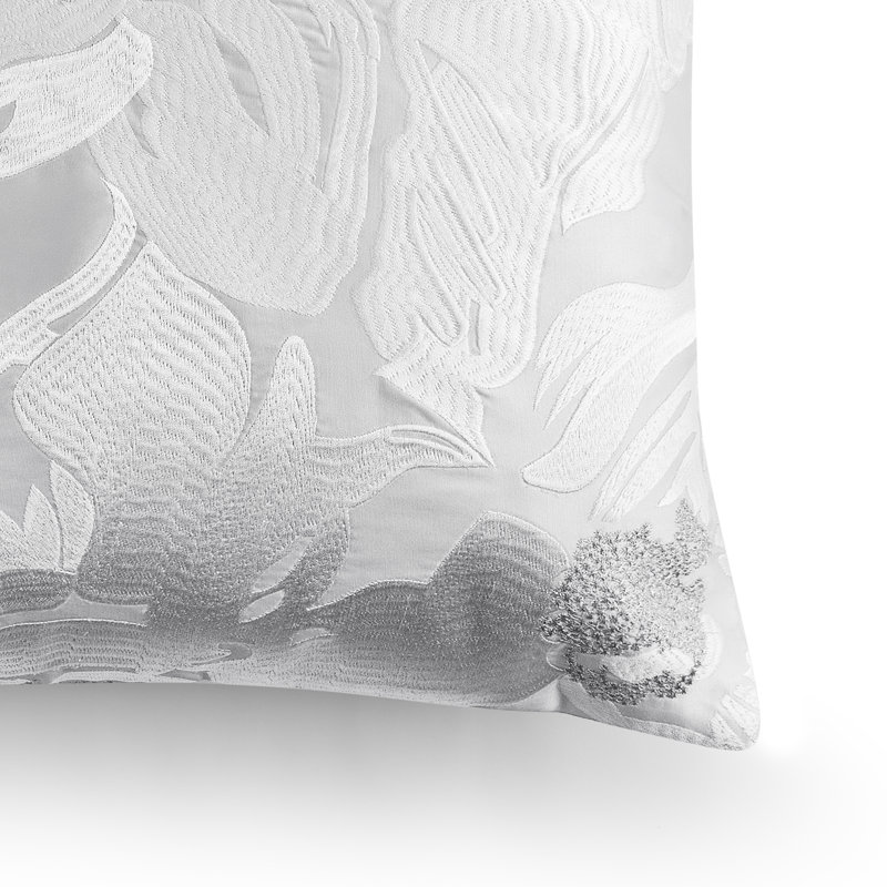 Gardenia Dec Pillow Stone And White