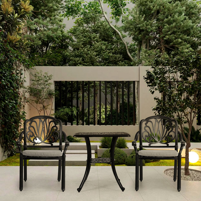 Outdoor Patio Dining Armchair with Cushion