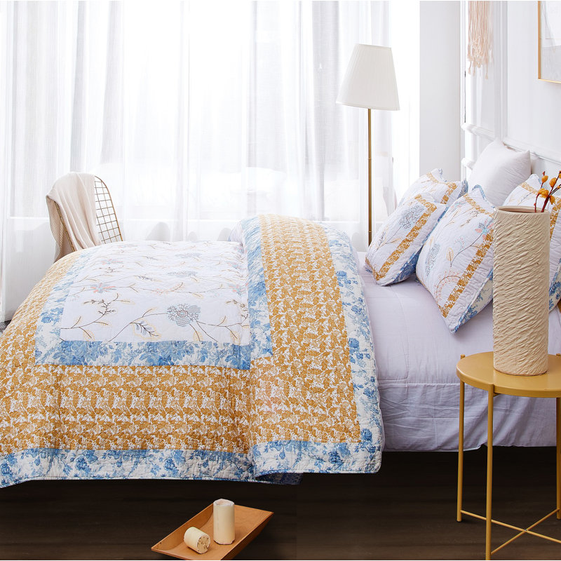 Modern & Contemporary Floral Quilt, Twin Quilt + 1 Shams