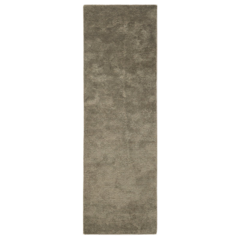 Cliona Solid Area Rug, Runner 2'6" x 8'