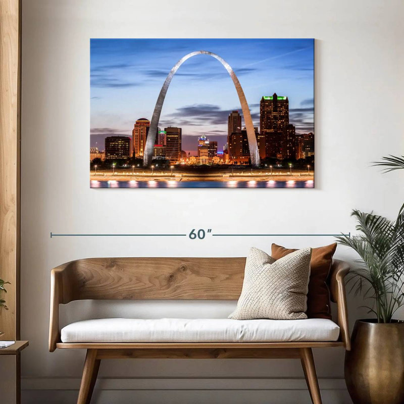 Iconic Gateway Arch, 30" H x 45" W