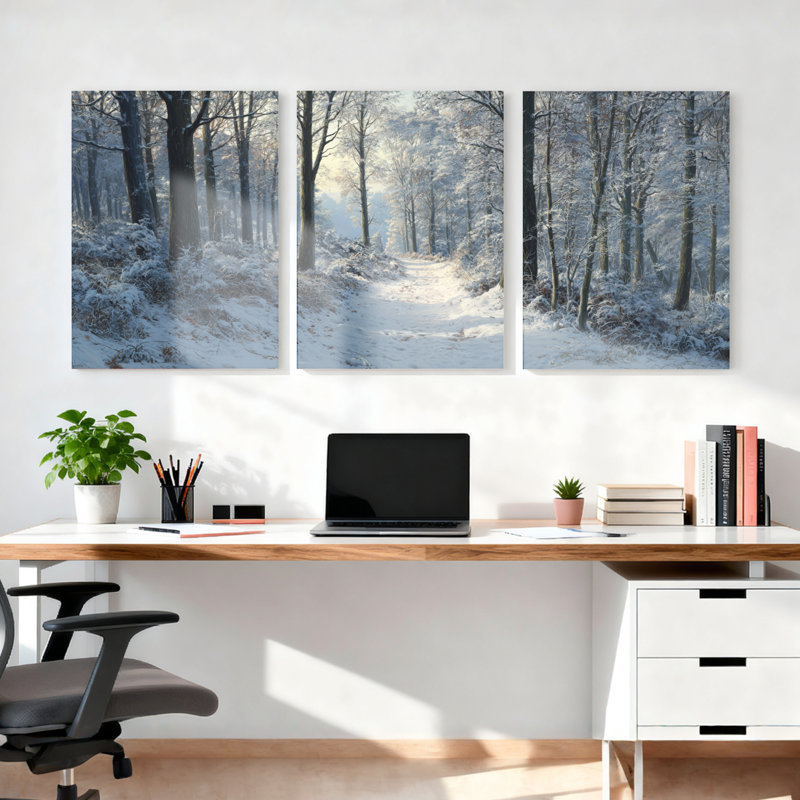 Ensemble de 3 tableaux sur toile représentant un paysage de forêt enneigée en hiver, H 18 po x l 36 po