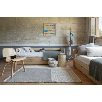 Tapis rose en laine mouton rose Kaia