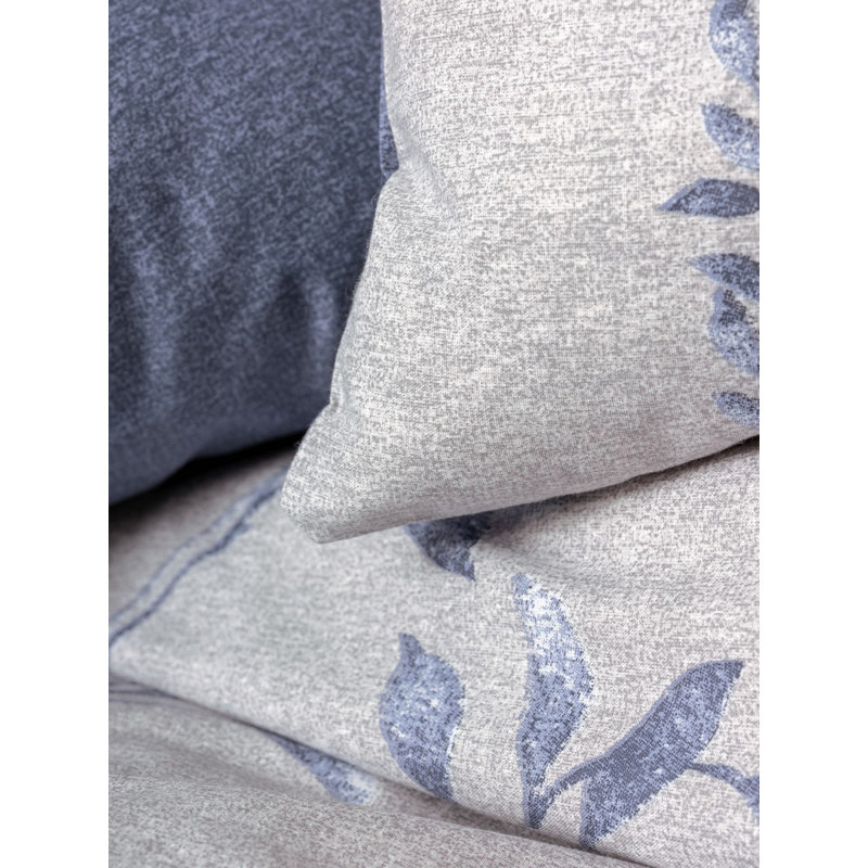 100% Cotton Ranforce Quilt Cover Set, Dark Blue & Light Grey | Duvet Cover 53.1 x 78.7 inches & Pillowcase 31.5 x 31.5 inches | Machine Washable at 104°F, 145 Thread Count, Button & Envelope Closure | Soft & Durable Bedding