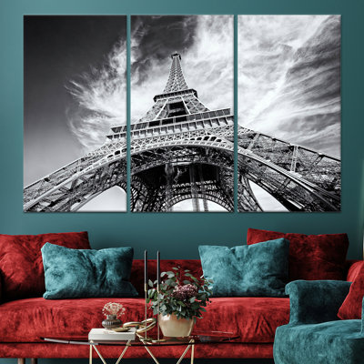 Eiffel Tower Printed Canvas: Elegant Paris Landscape Artwork,3P Wrapped Canvas