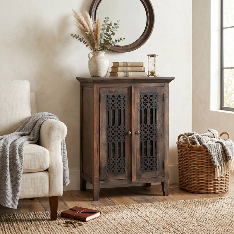 Armoire d'appoint en bois massif à 2 portes de 41,5 po de hauteur Nyles