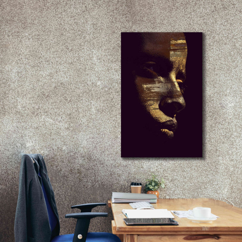 «Gold Vision» par Design Fabrikken, estampe numérique sur toile, H 40 po x l 26 po x P 1,5 po
